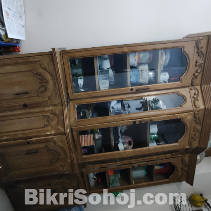 শোকেস বিক্রি